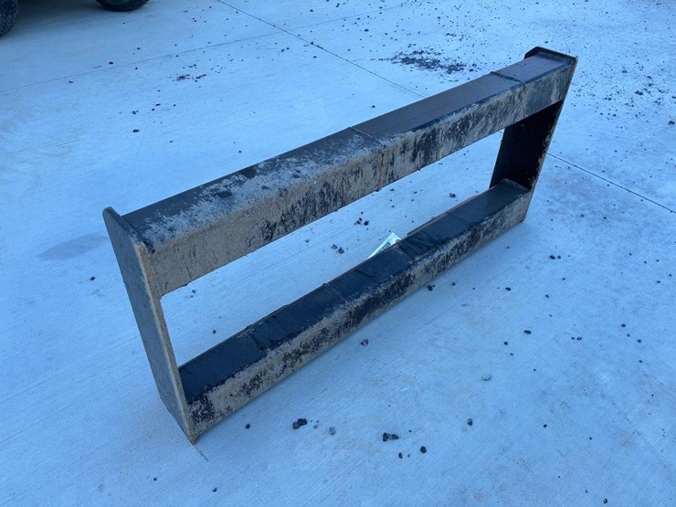 wildcat-skid-steer-quick-attach-frame-image-4