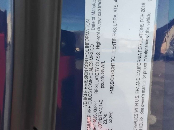 2018-freightliner-cascadia-126-image-19