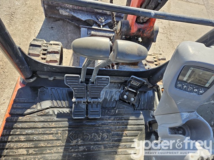 2019-kubota-kx033-4-image-36