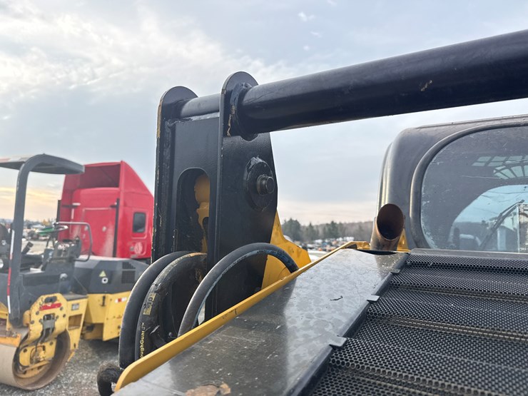 caterpillar-259d-image-24