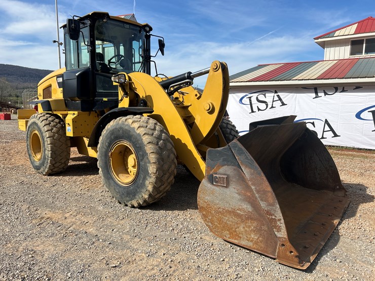 2016-caterpillar-938m-image-7