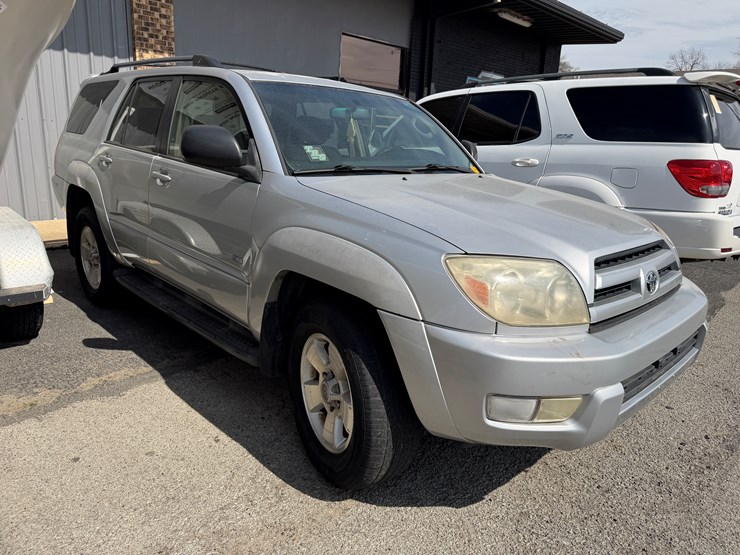 2004-toyota-4-runner-image-2