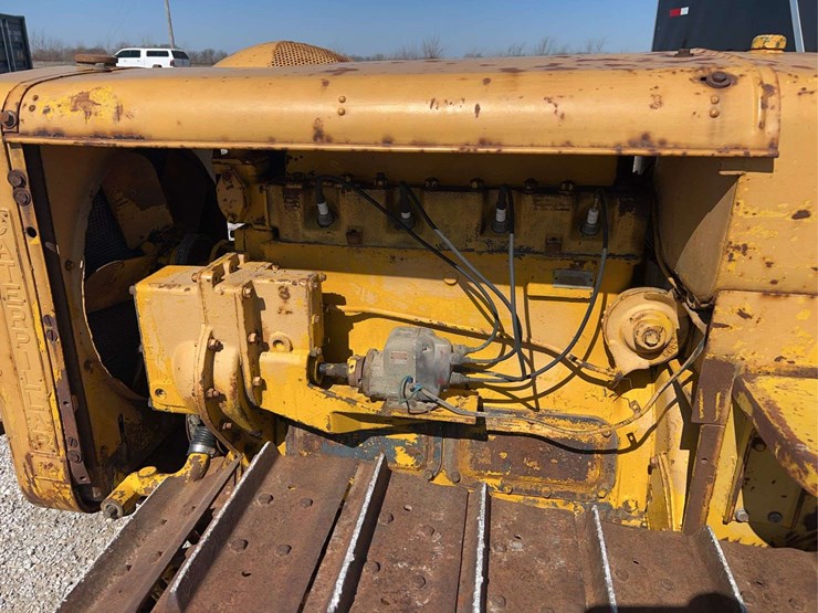 caterpillar-r2-image-36