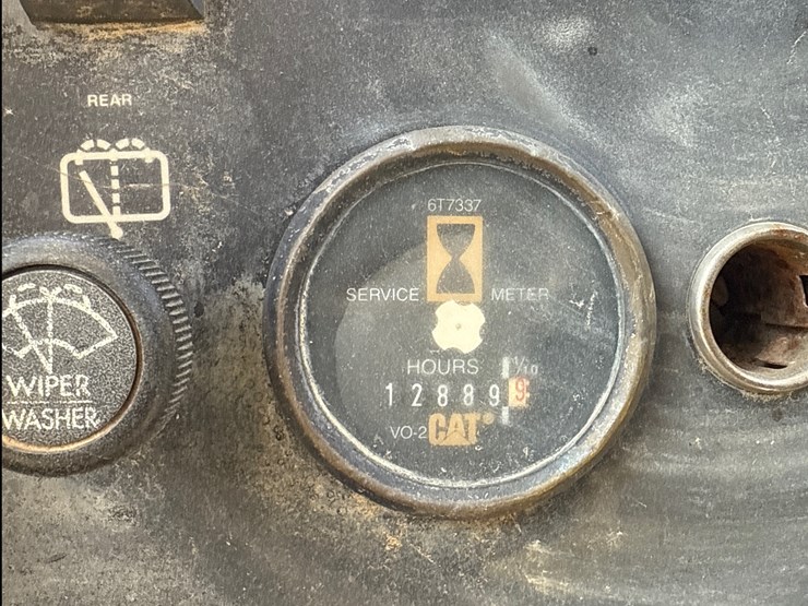 caterpillar-it28f-image-57