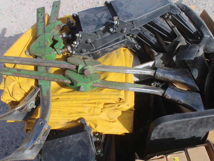 john-deere-7200-image-64