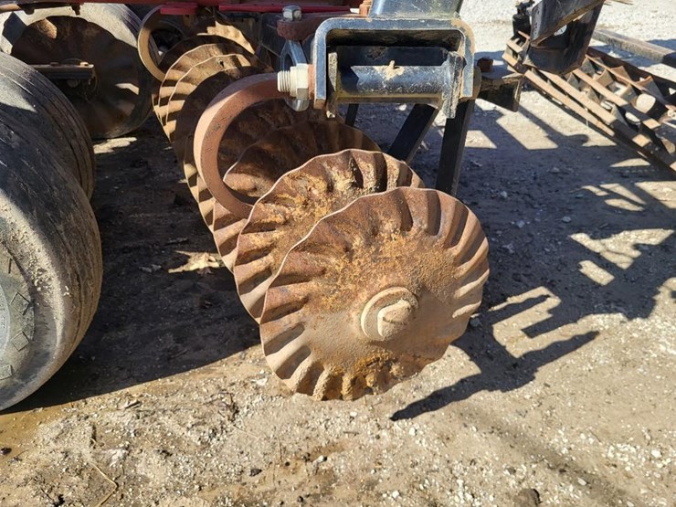 case-ih-true-tandem-330-turbo-image-29