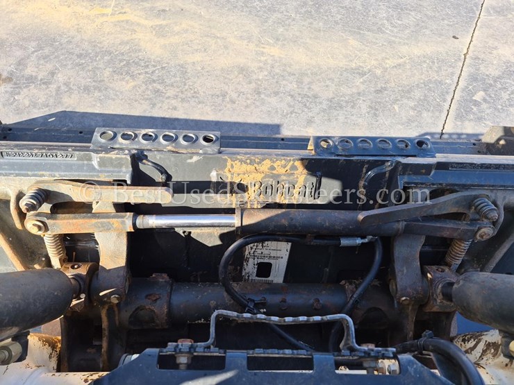 2022-bobcat-t66-image-15