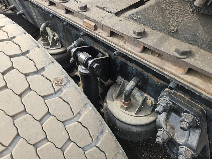 2007-kenworth-t800-image-21