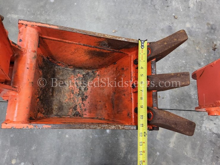 2017-kubota-l3560-image-36