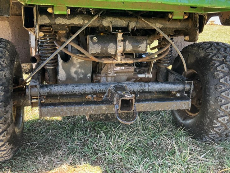 john-deere-gator-image-38