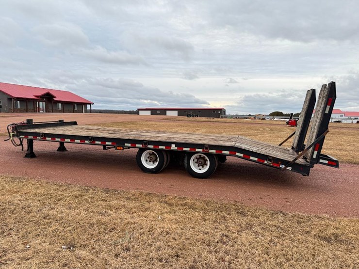 #193-•-lot-193-image-6