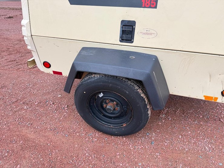 2005-ingersoll-rand-p185wjd-image-14