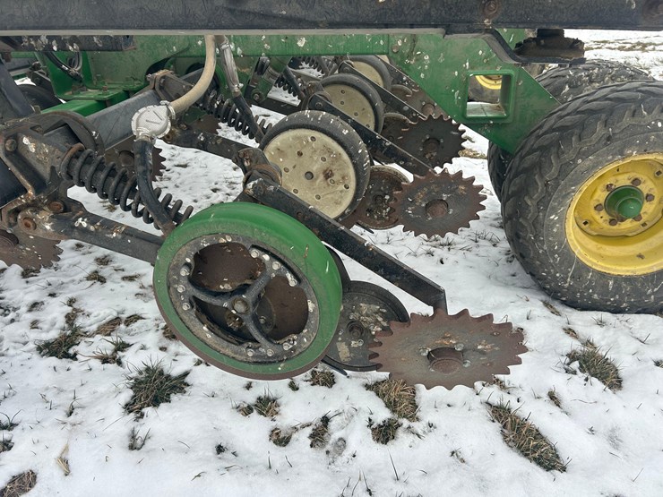 john-deere-1900-image-30