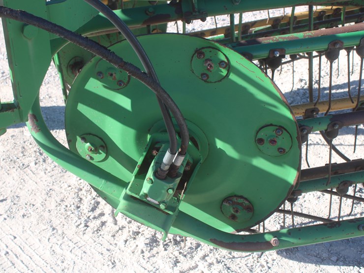 john-deere-700-image-20