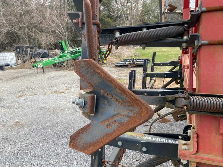 case-ih-4300-image-50