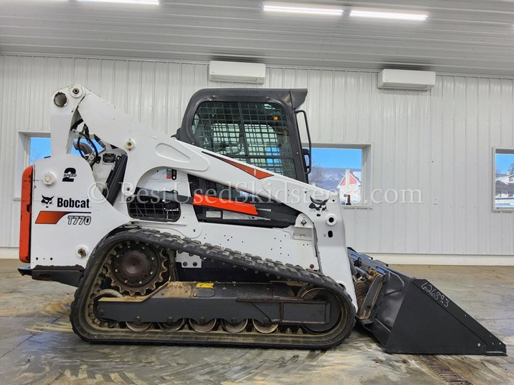 2020-bobcat-t770-image-8