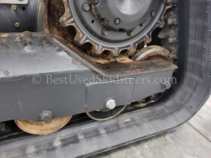 2022-bobcat-t770-image-20