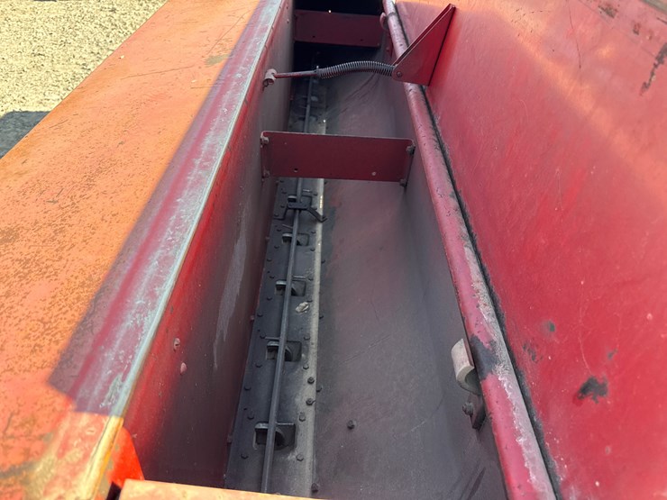 massey-ferguson-33-image-17