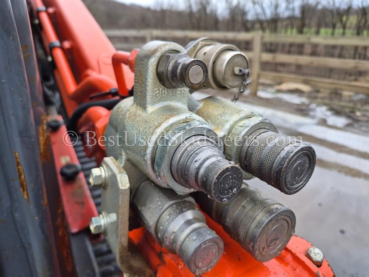 2021-kubota-svl95-2-skid-steer-loader-image-22