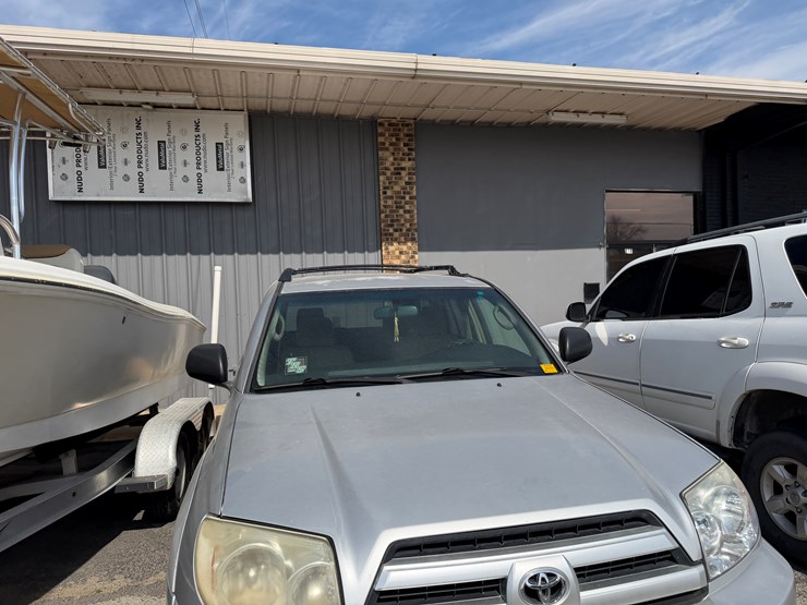 2004-toyota-4-runner-image-27