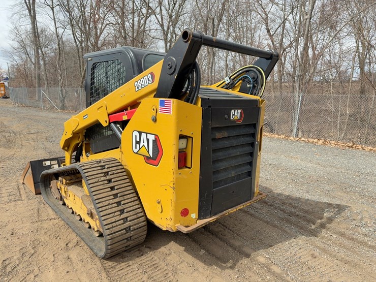 2021-caterpillar-289d3-image-3