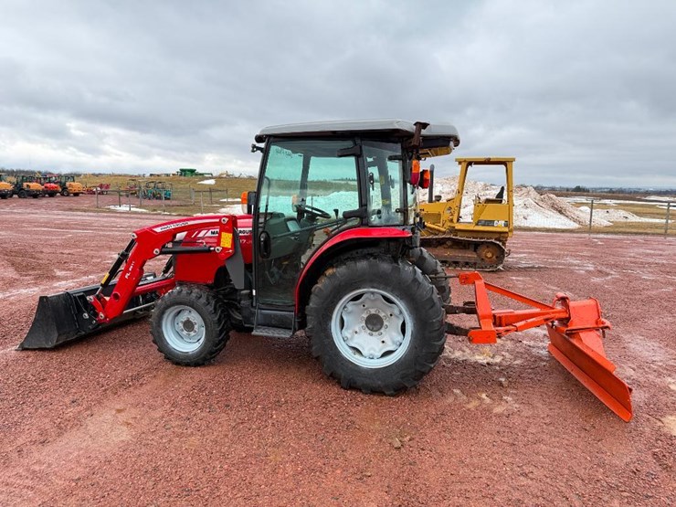 massey-ferguson-1736-image-6