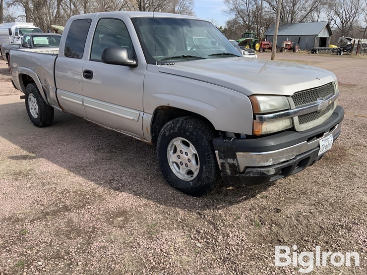 2005-chevrolet-silverado-1500-image-3