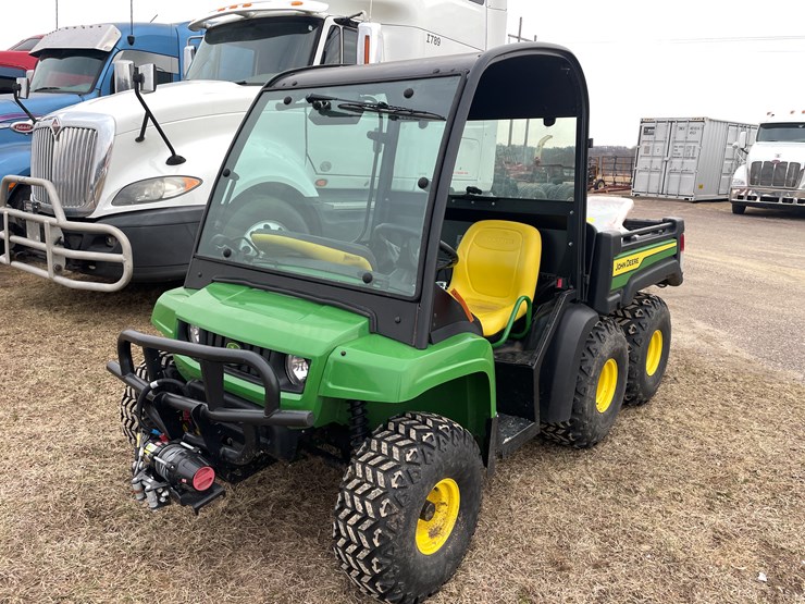 2013-john-deere-gator-image-1