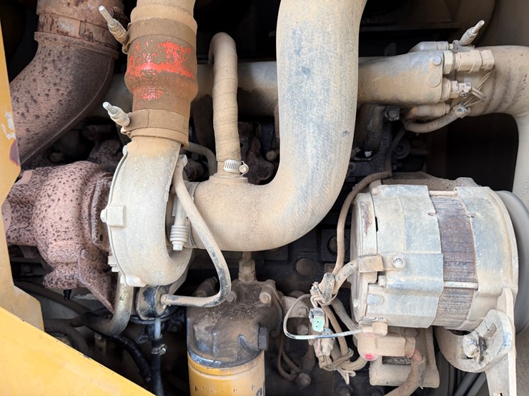 2005-caterpillar-930g-image-49