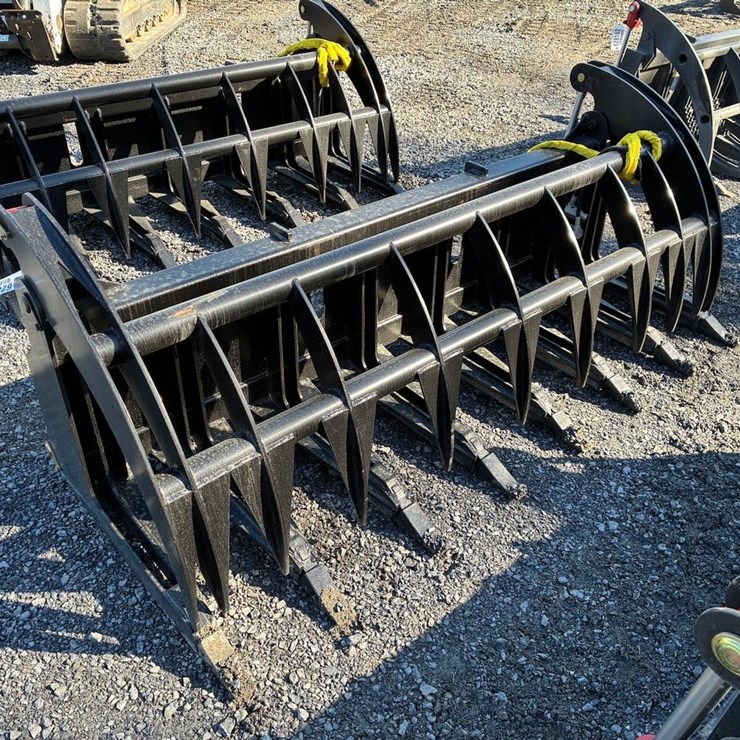 Wildcat 84" Heavy Duty Skid Steer Root Rake Grapple