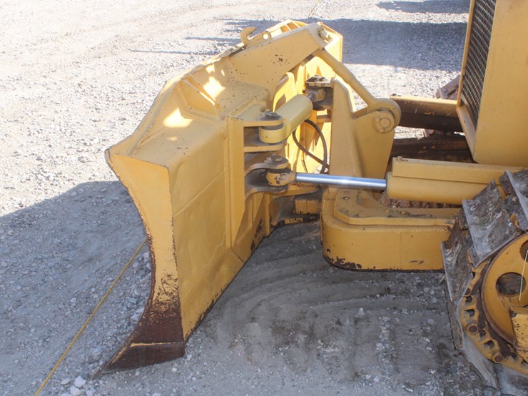 1990-komatsu-d37e-image-17