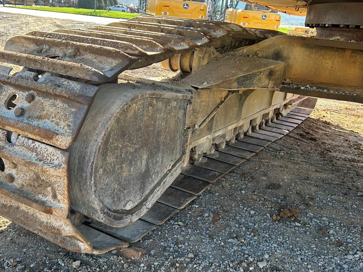 2017-link-belt-700-x2-image-85