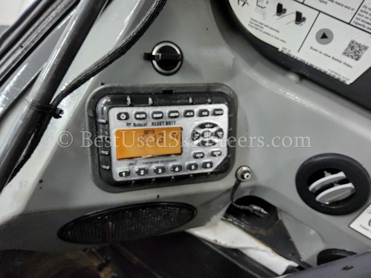 2019-bobcat-s770-image-21