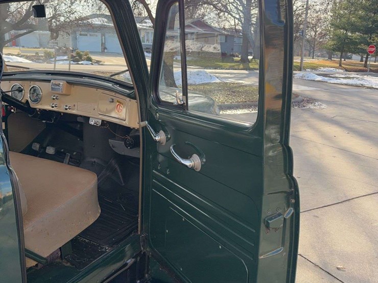 1956-international-s-110-pickup-image-31