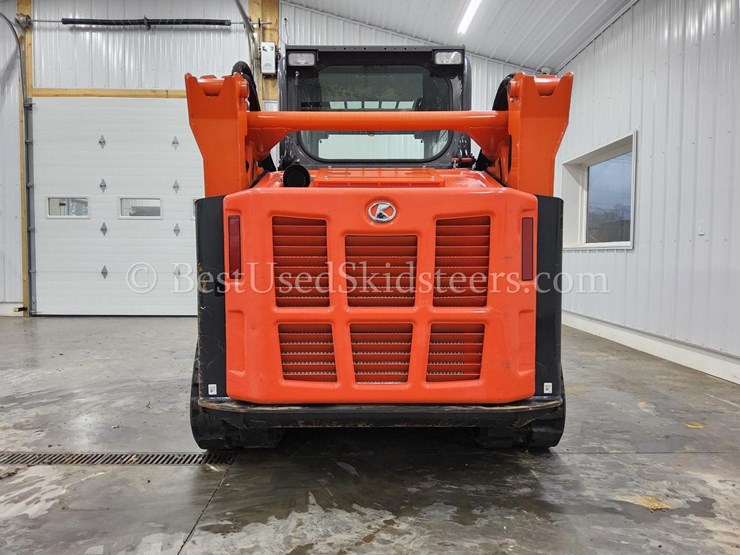 2022-kubota-svl65-2-image-8