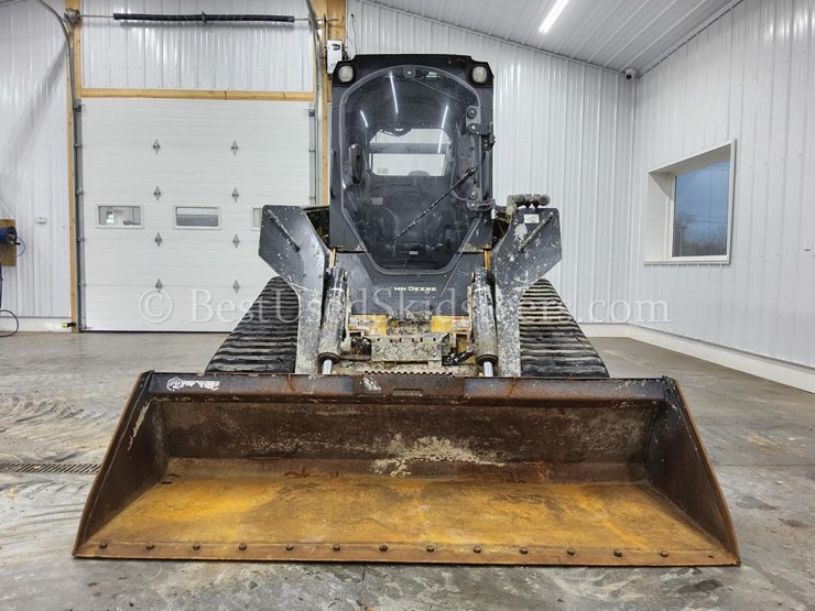 2014-deere-333e-image-8