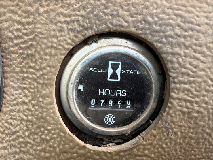 2019-champion-780a-image-9