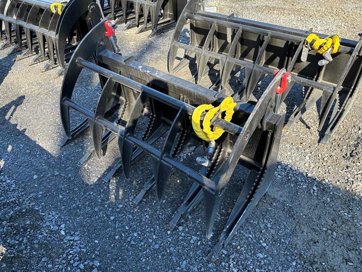 wildcat-60"-skid-steer-root-rake-grapple-image-2