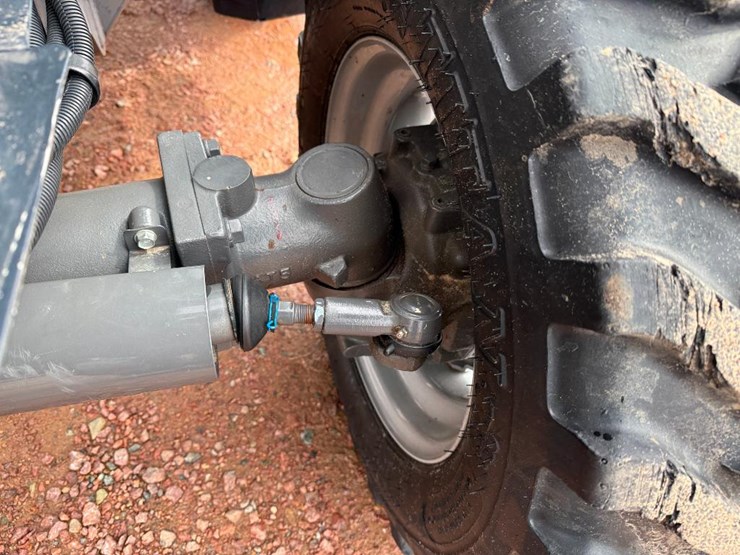 massey-ferguson-1736-image-51