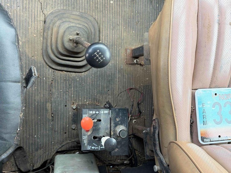 1989-ford-l-image-31