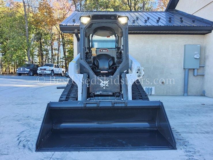 2021-bobcat-t64-image-8