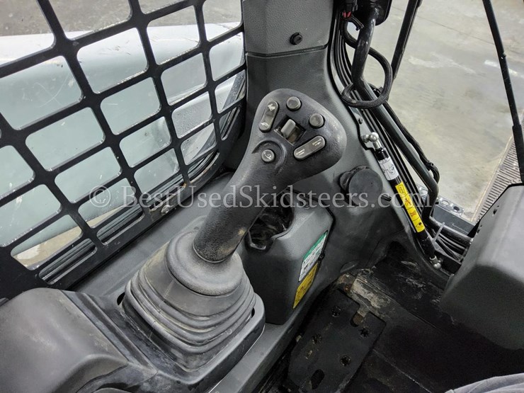 2022-bobcat-t66-image-24