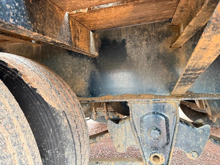 #193-•-lot-193-image-29