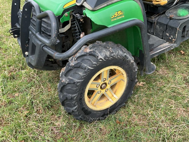 john-deere-gator-image-29