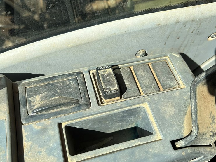 2016-hitachi-zx470-lc-6-image-60