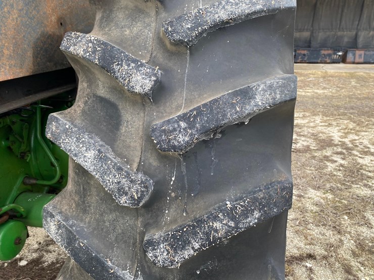 john-deere-4640-image-56