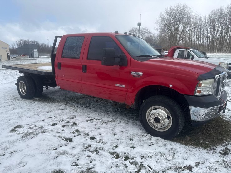 2004-ford-f350-image-4