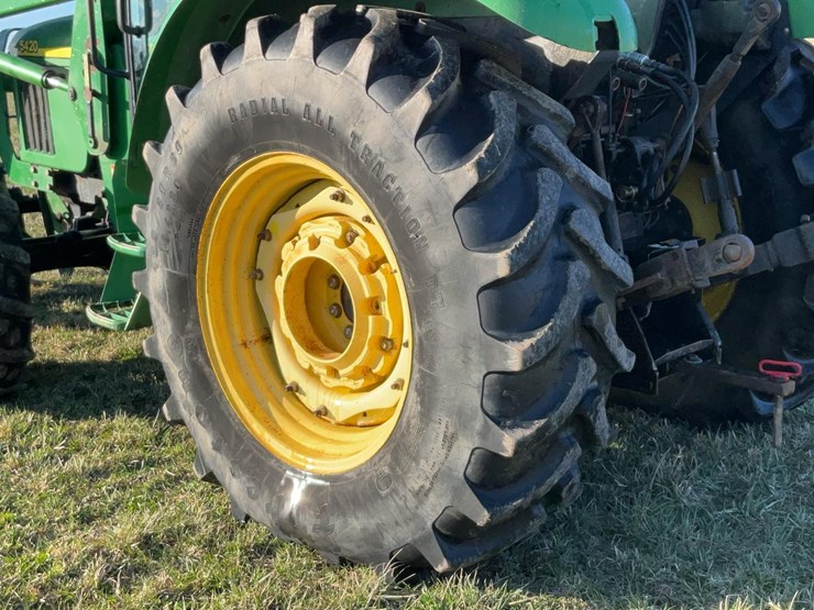 2004-john-deere-5420-image-39
