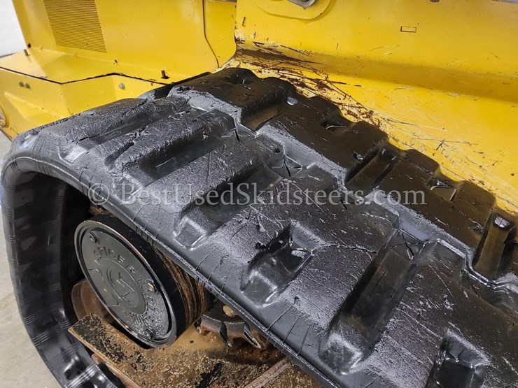 2018-deere-323e-image-18