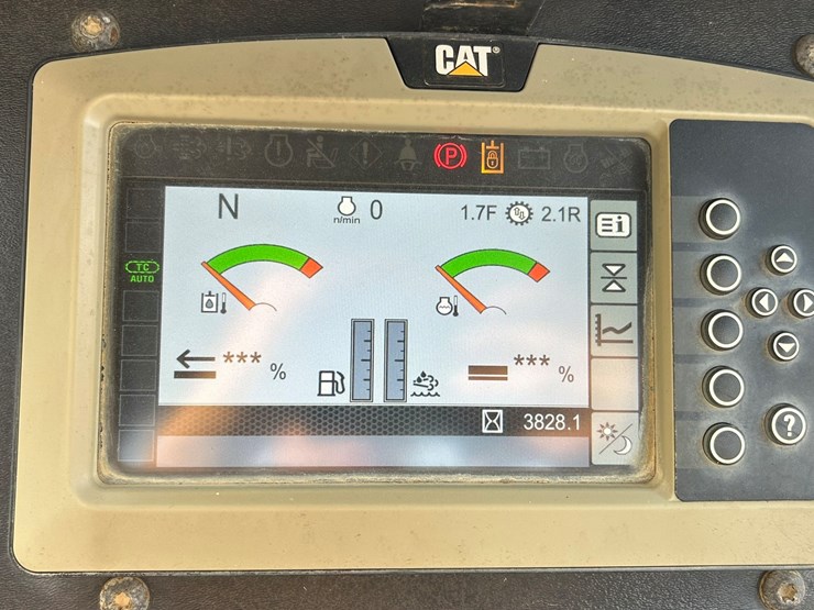 2015-caterpillar-d5k-image-40